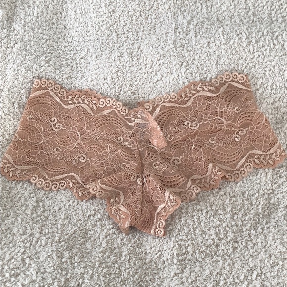 NWT Victoria’s Secret Stretch Lace Boy Short - Picture 2 of 4